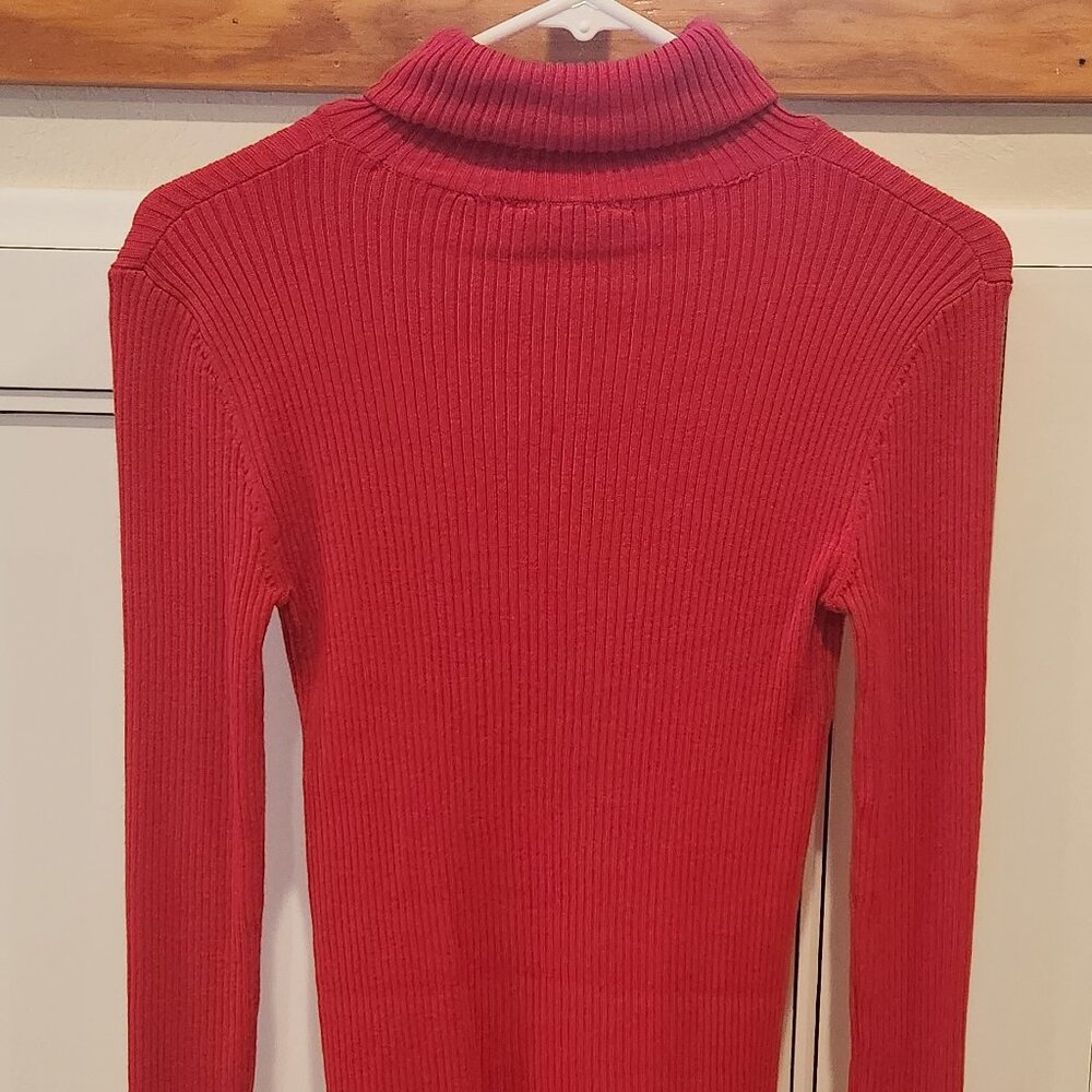 Size XS Red Turtle Neck